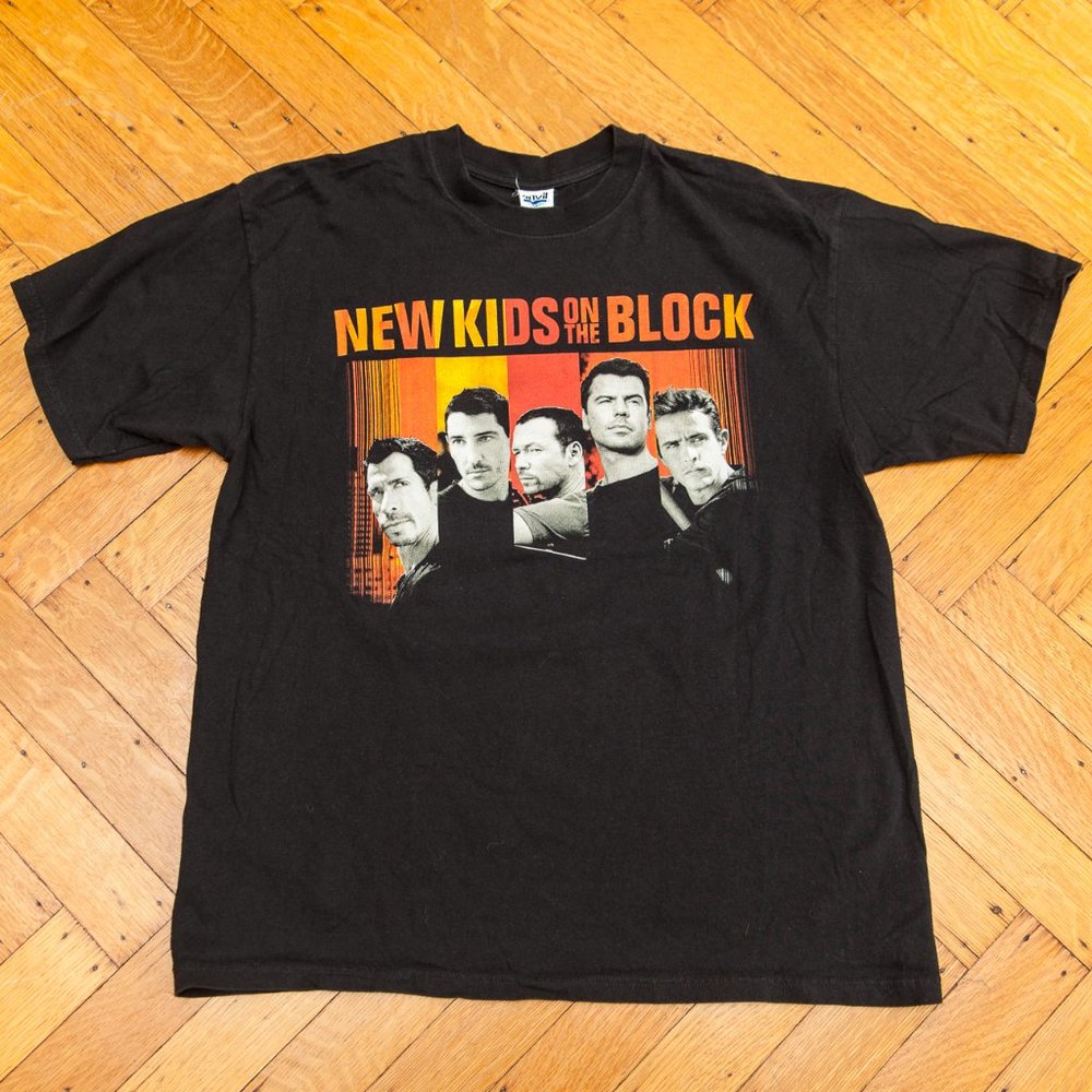 SOLD // 2008 NKOTB New Kids On The Block Tour Tee